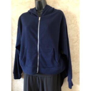 NWT Vine & Valley Zip Up Ribbed Sweatshirt W/socks Small